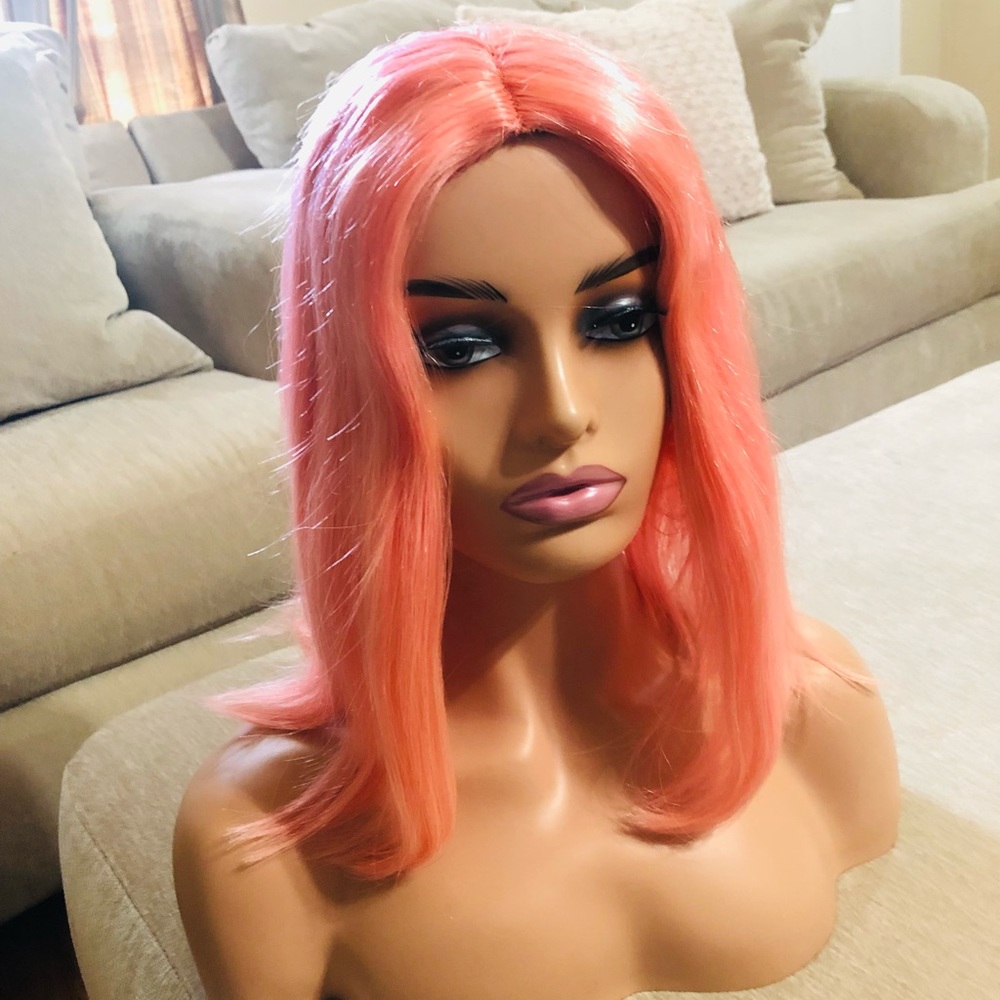 Wig - Picture 2 of 11